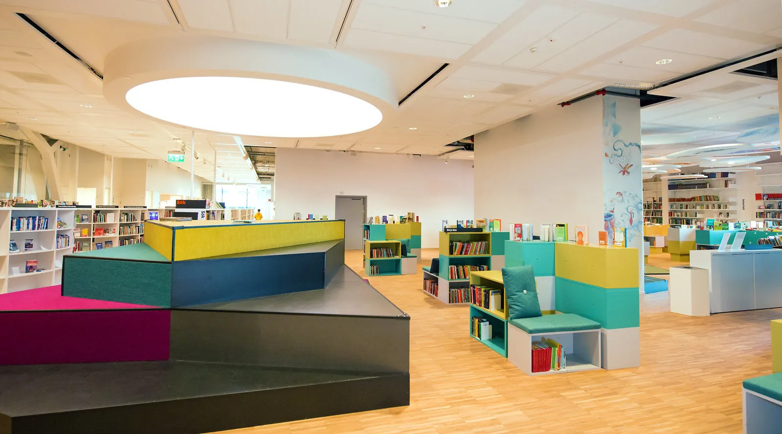 Library Event Display - Image 1